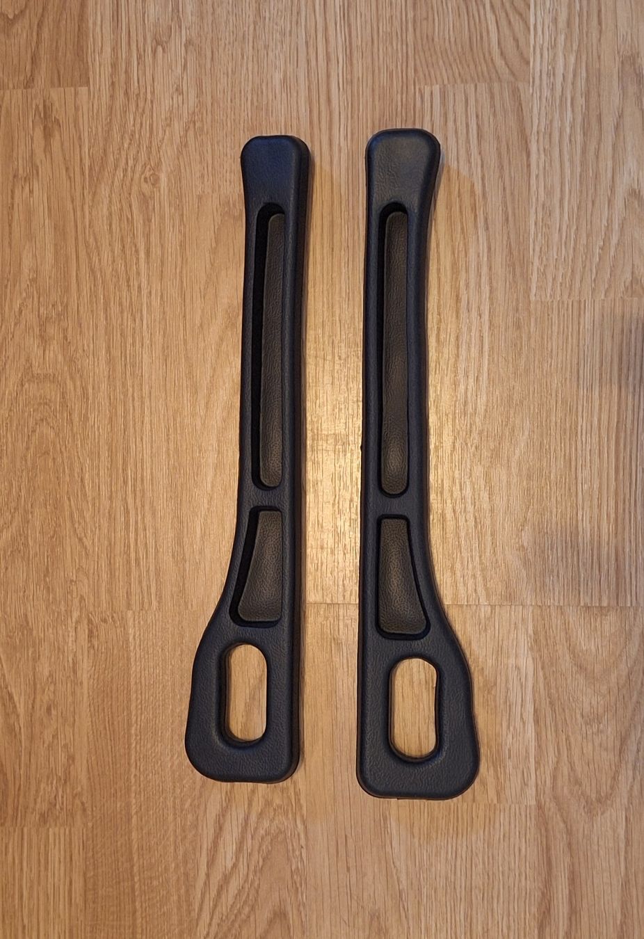 Accessori per altri veicoli: Auto Sitzspaltfüller 2er Set, Neu – Nuovo (secondo la descrizione) da Lützelflüh-Goldb venduto da bli_f2v9 1