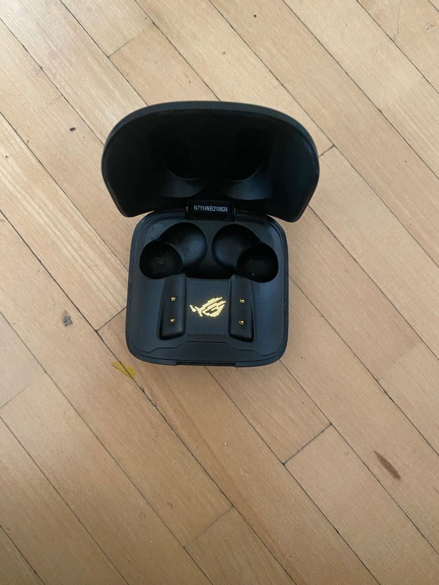 Cuffie: ASUS Rog Cetra True Wireless – Usato da Adliswil venduto da Busys