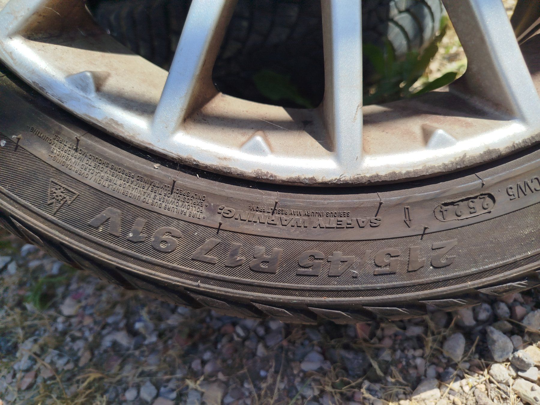 Alfa Romeo Pneumatici & Ruote complete: Roues Alfa Romeo 147 / 156 / GT – Usato da Savagnier venduto da Botteron_Recycling 5