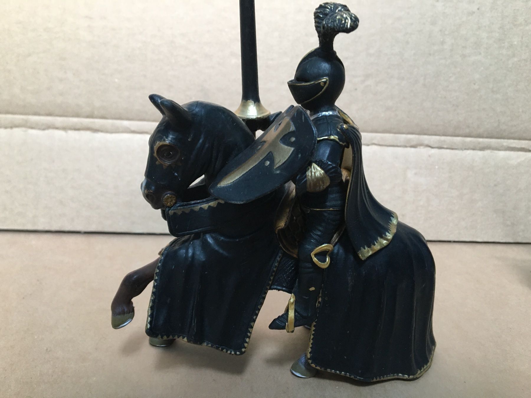 Schleich Statuette: 3 Schleich schwarze Ritter Kreuzritter – Usato da Ennetbaden venduto da mapa05 1