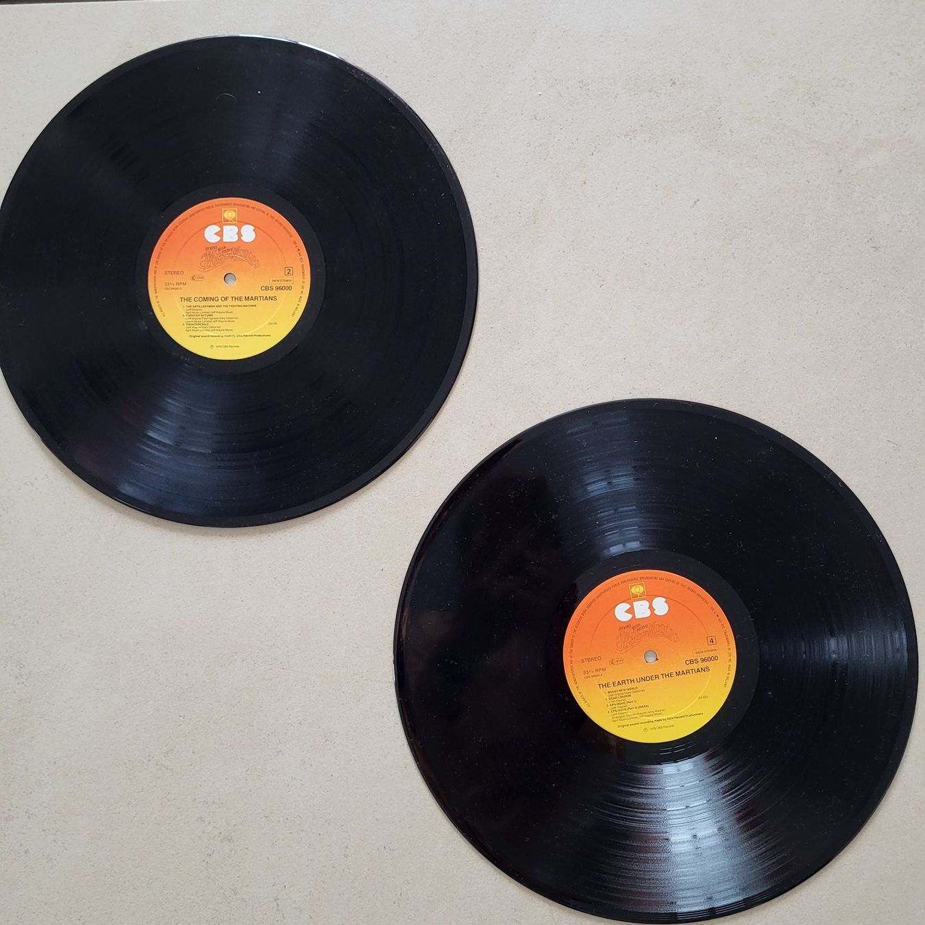 Dischi in vinile: Jeff Wayne's Musikversion von Krieg der Welten LP – Usato da Andermatt venduto da urseren14 9