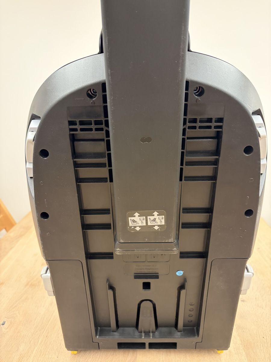 Maxi-Cosi Seggiolini per auto: Isofix Station Maxi Cosi – Usato da Bleienbach venduto da sid88 6