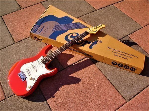 Cort Strumenti musicali: Elektrische Gitarre CORT Modell  G-240 – Nuovo (secondo la descrizione) da Wöschnau venduto da Musikhaus-Luethy5012 1