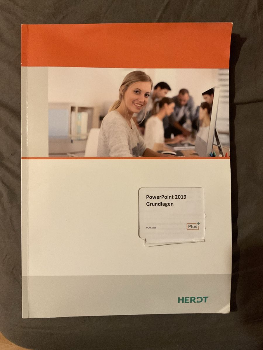 Bücher: Herdt PowerPoint 2019 Grundlagen – Gebraucht aus Eschikofen von anj_98vh