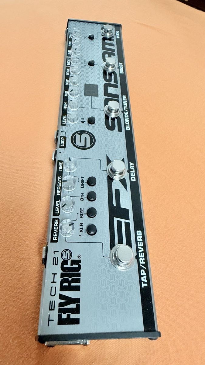 Musikinstrumente: Tech21 FlyRig 5 V2 – Gebraucht aus Embrach von corner22 3