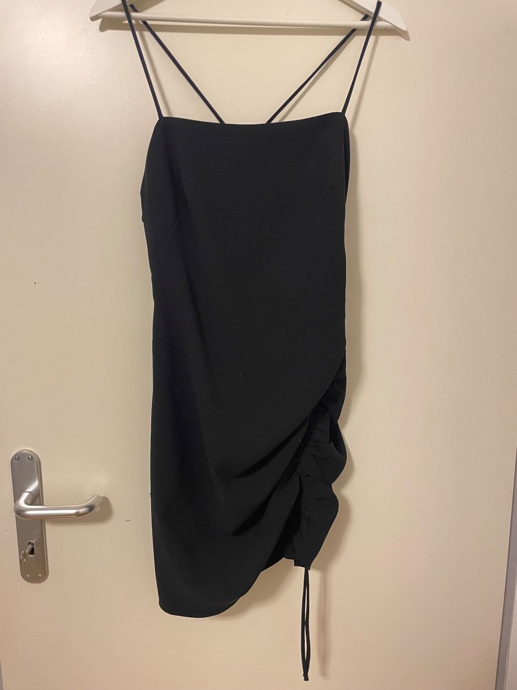 Zara Vestiti: ROBE COURTE DRAPÉE ZARA, taille M – Nuovo (secondo la descrizione) da Châtelaine venduto da nan_j75j 2
