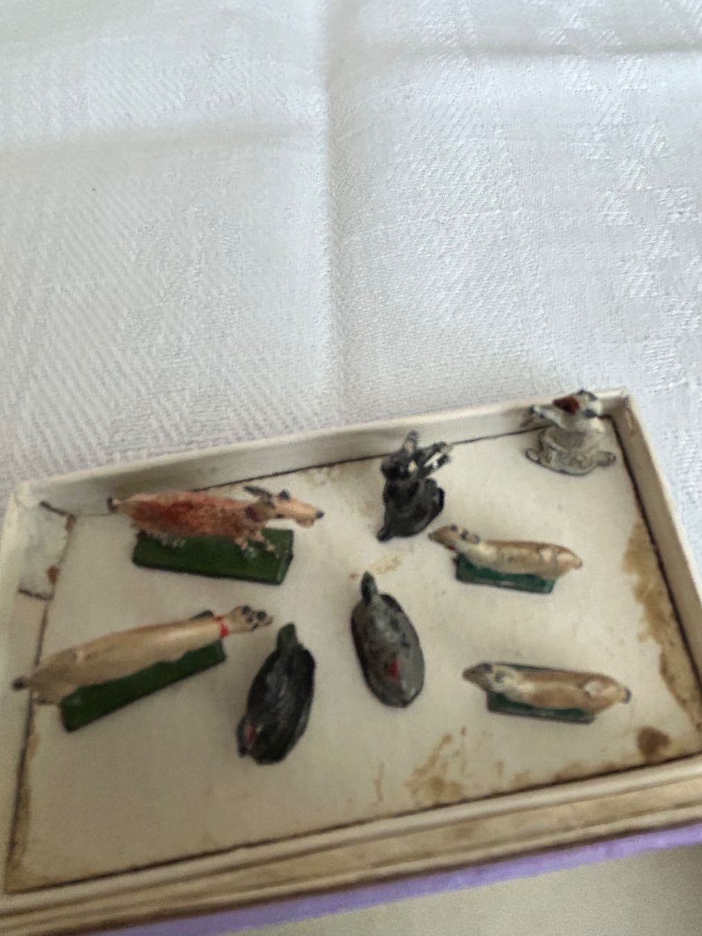 Giocattoli: 8 Antike Miniatur Tierli – Usato da Zumikon venduto da tuna007 3