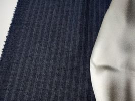 Ital. Designer Merino Lana Fresca Stoff 2x1.50m blu medio