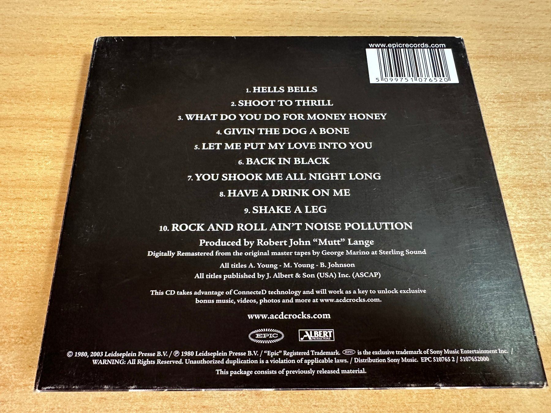 CD: K0 AC/DC – Back In Black – Usato da Rikon im Tösstal venduto da Alpenmutz 1