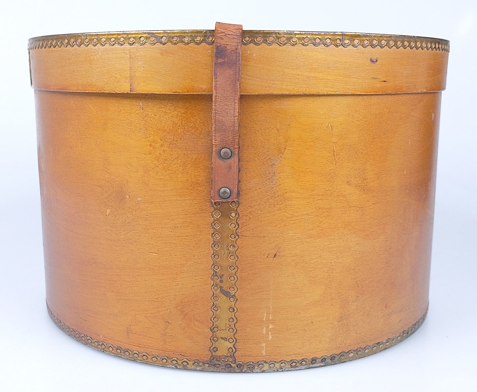 Altro in  Abbigliamento & Accessori: Antike Hutschachtel (Bentwood) – Usato da Volketswil venduto da brockipfannenstil 6