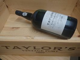 Magnum Taylor's Vintage Port 2000 * *98+ PP* GRATISLIEFERUNG