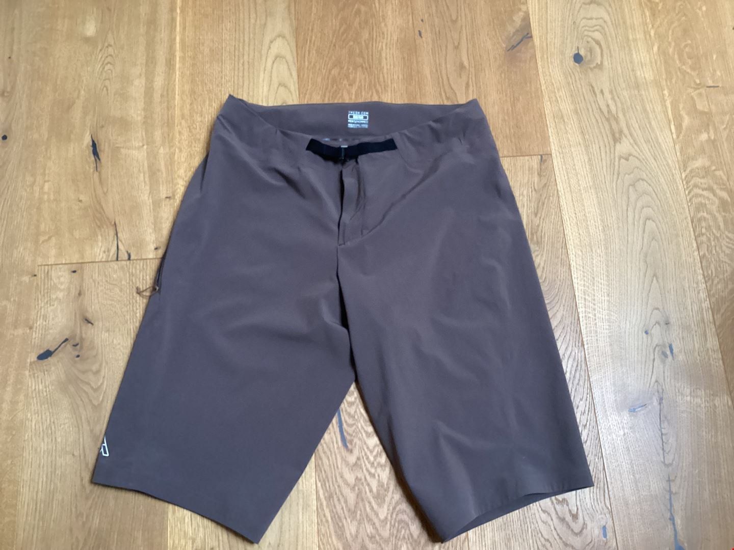 Pantaloni: 7Mesh Slab BikeShort Mens – Usato da Domat Ems venduto da parnifel 1