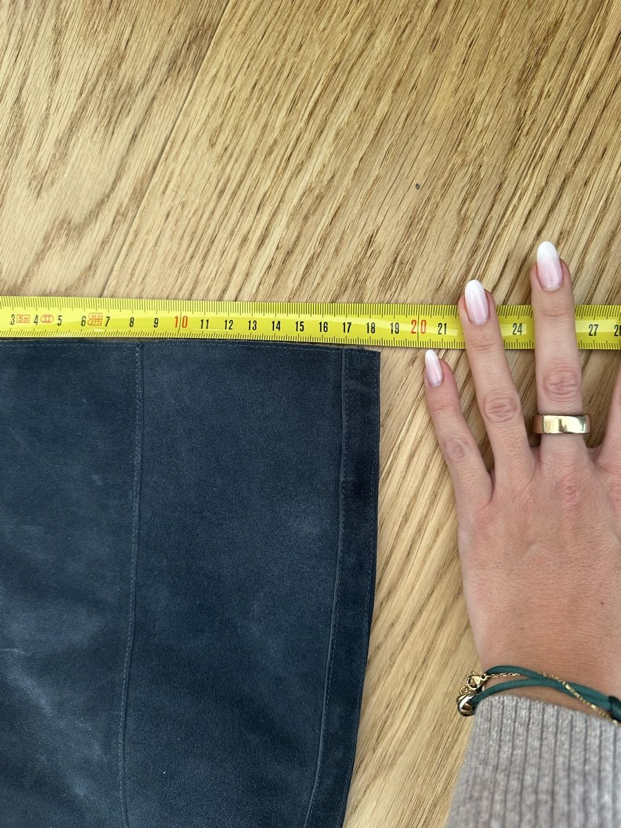 Scarpe da donna: Suede Leather Knee High Heel Boots, Blue, 37 – Usato da La Croix (Lutry) venduto da secondhandZara 4