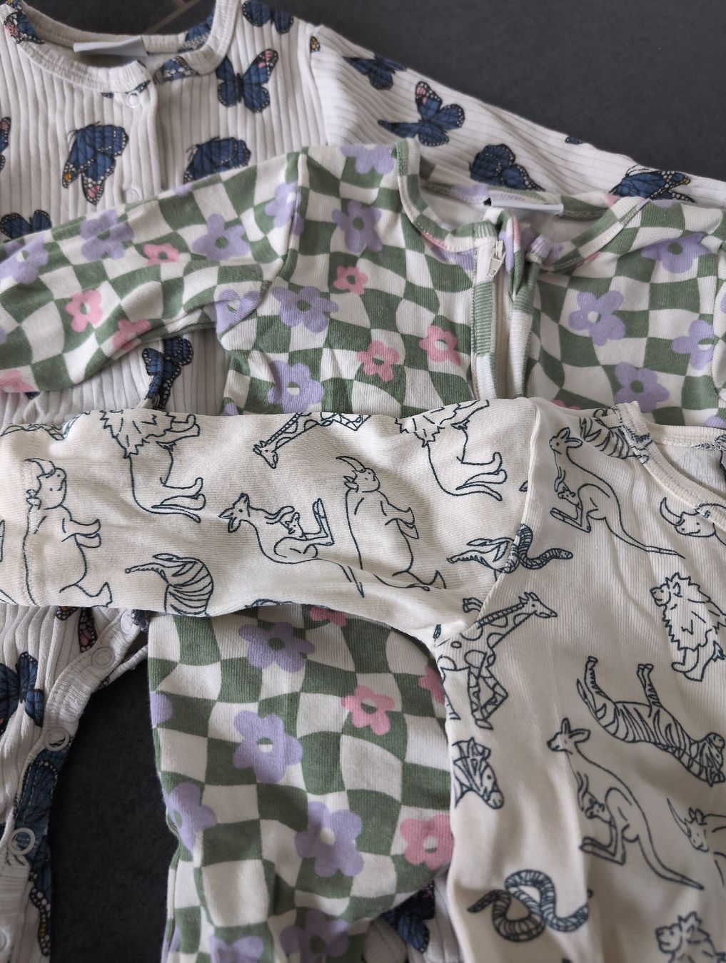 Lotti & Set di vestiti: 3 Strampler Grösse 56 - 62 von antebies – Usato da Berg TG venduto da KatRo 1