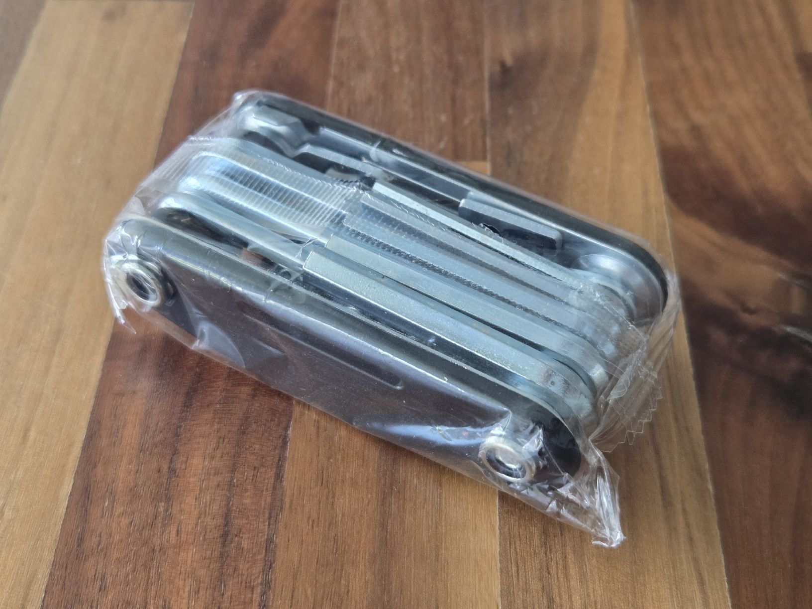 Tutti gli attrezzi: 15-teiliges Fahrrad Werkzeugset - Multitool – Nuovo e nell'imballaggio originale da Bülach venduto da DontPushTheButton 3