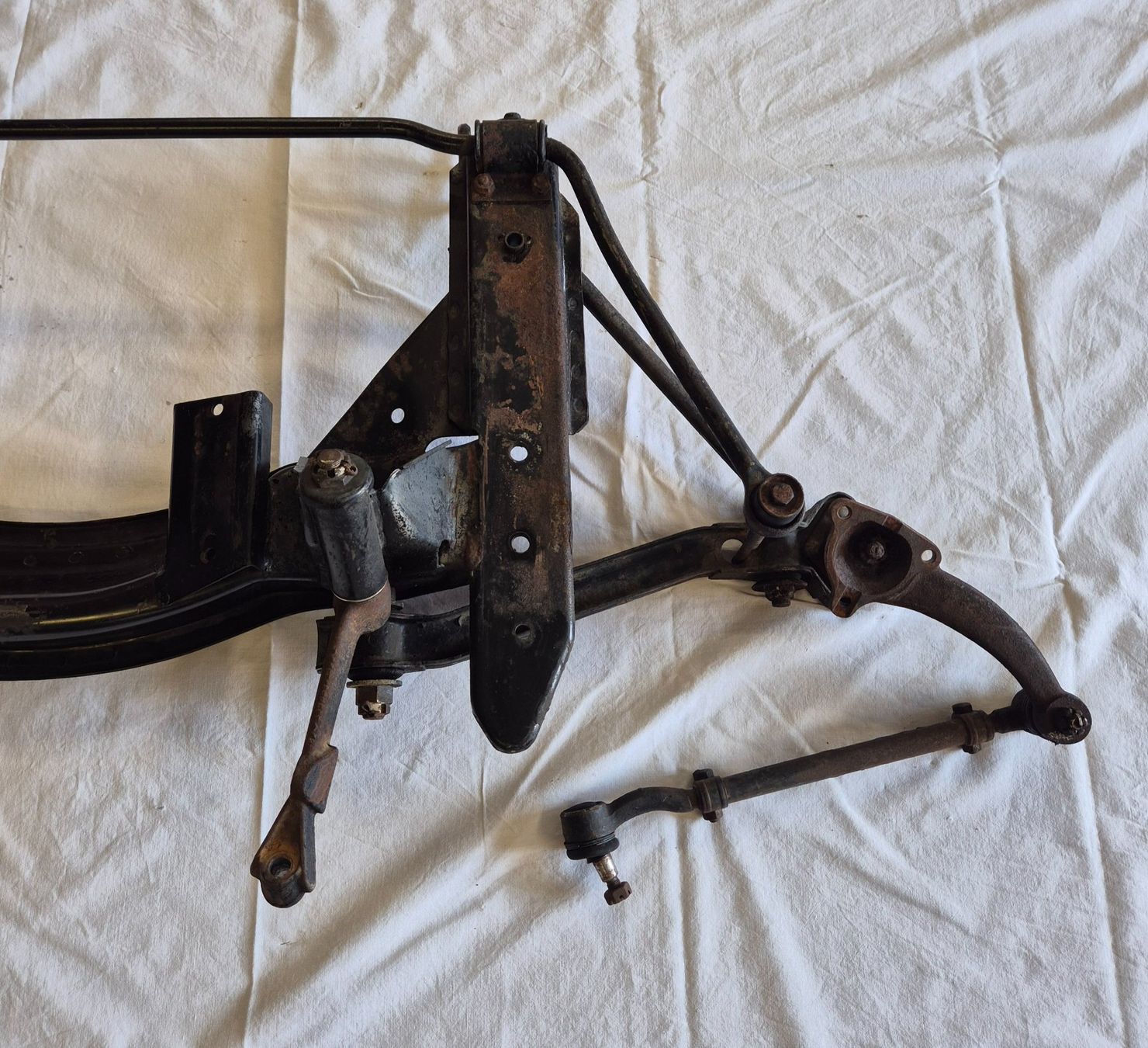 BMW Tutti pezzi di ricambio auto: BMW 1602,1802,2002 Vorderachsträger,Querlenker,Stabilisator – Usato da Bremgarten AG venduto da Osella5 3