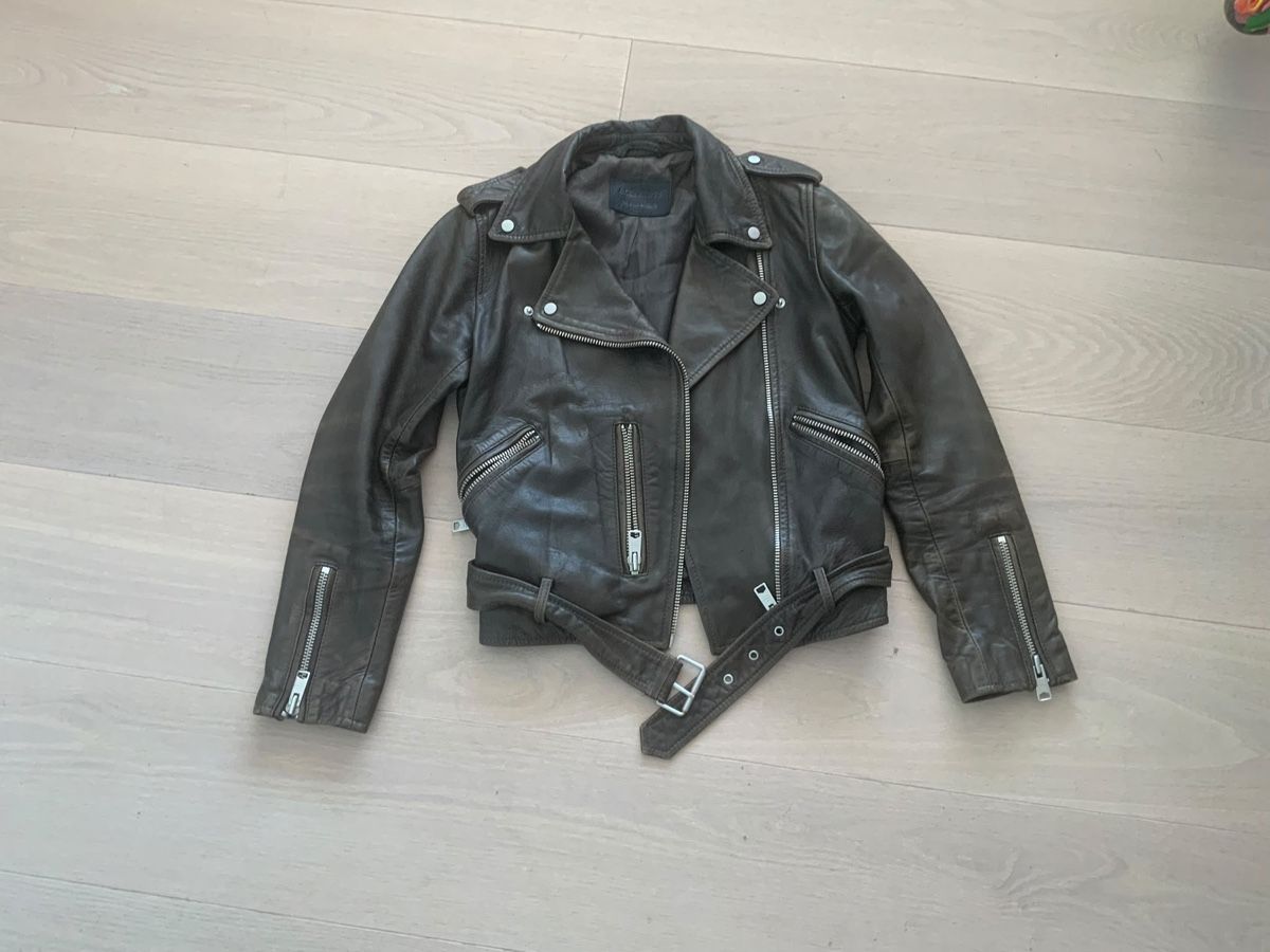 Allsaints Vestes: ALLSAINTS Lederjacke – D'occasion à Zürich par liviam1