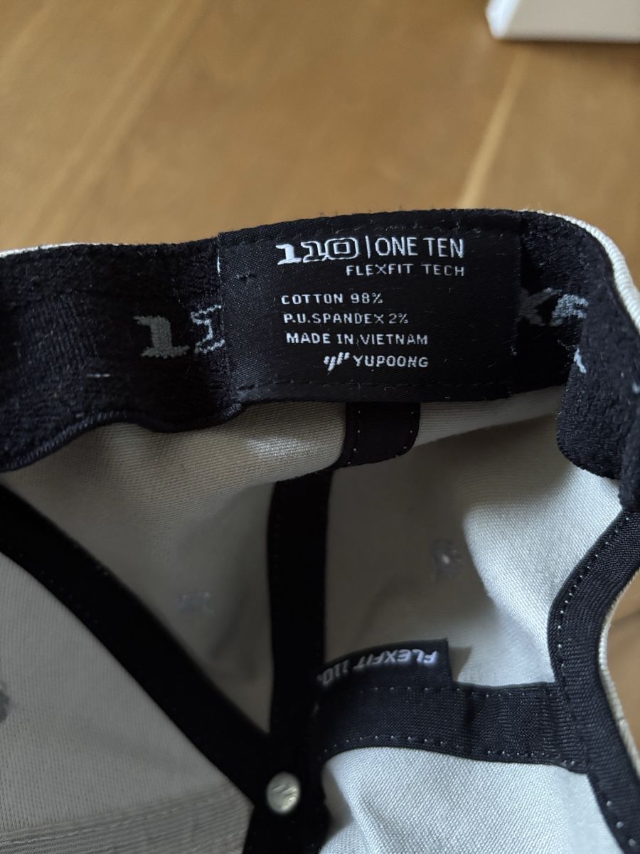 Flexfit Copricapi, berretti & cappellini: Fox Cap Flexfit 110 youth – Usato da Würenlos venduto da Ashley24 5