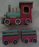 HOLZ ZUG MIT WAGEN 3 STCK