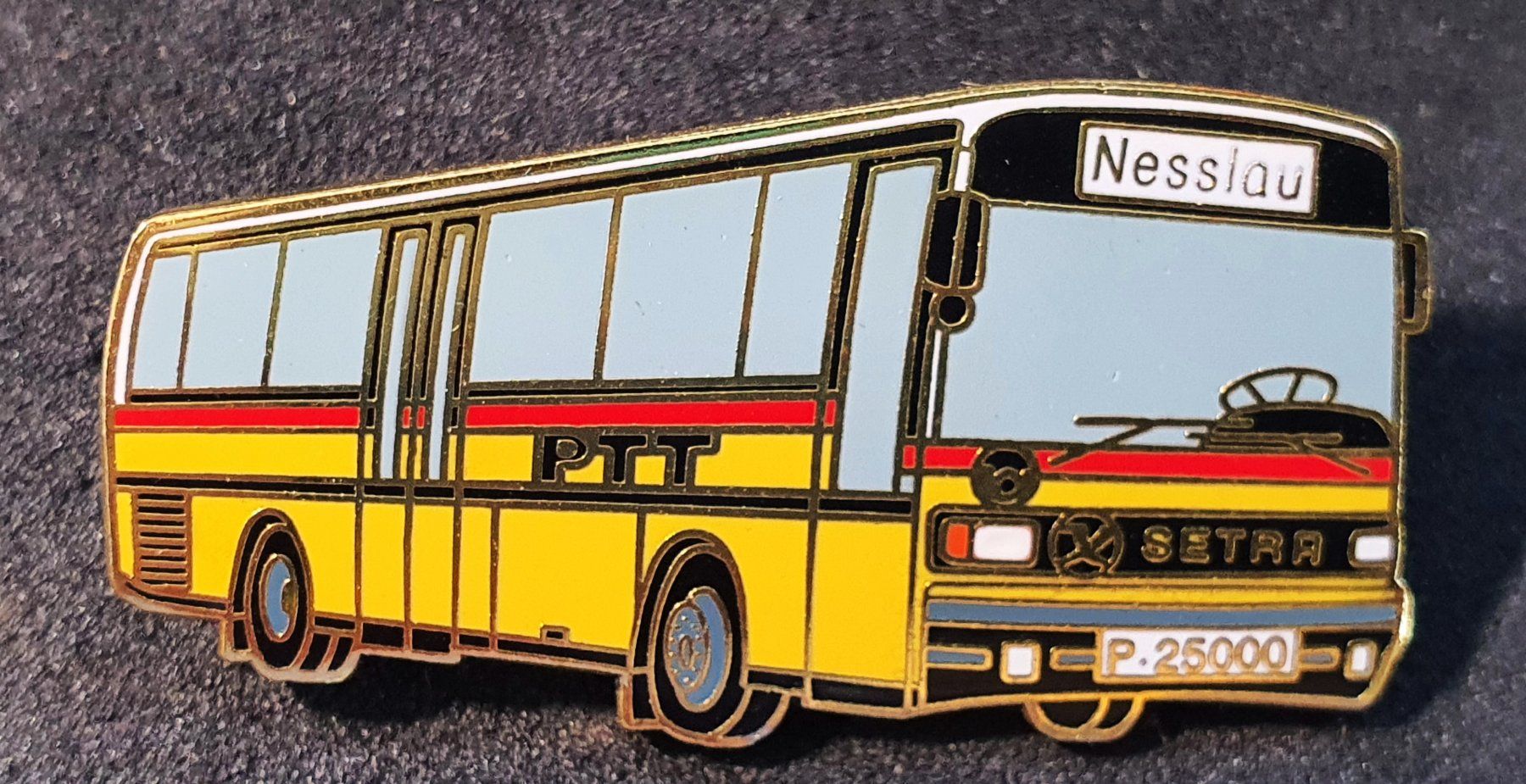 Setra Placchette & Badge: CC756 - Pin PTT Postauto SETRA  /  Nesslau – Usato da Reinach BL venduto da Boston-Verkauf