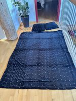 Decke mit Kissen