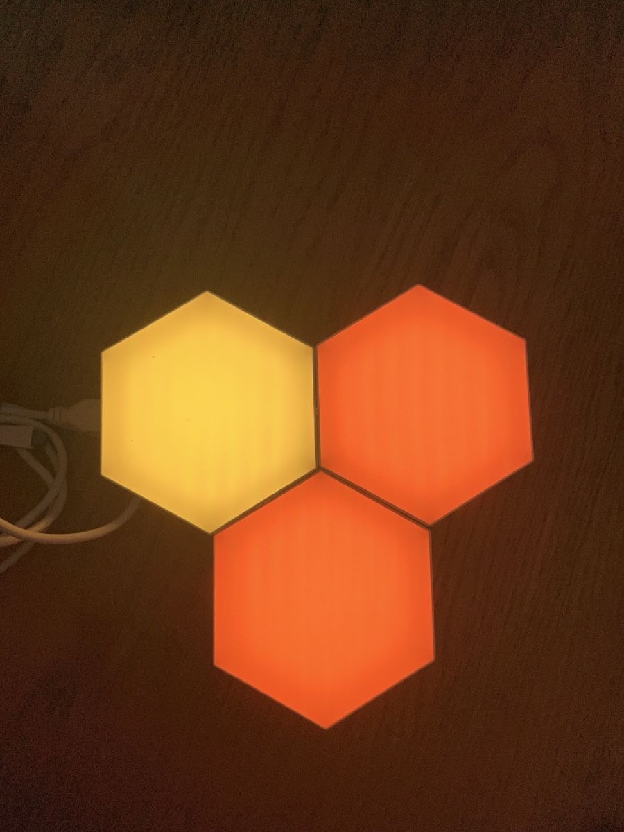 Lampade: Hexagon Gaming Lichter RGB – Nuovo (secondo la descrizione) da Fraubrunnen venduto da buc_tbc7 5