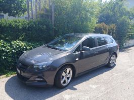 Defekter Opel Astra an Bastler zu verkaufen