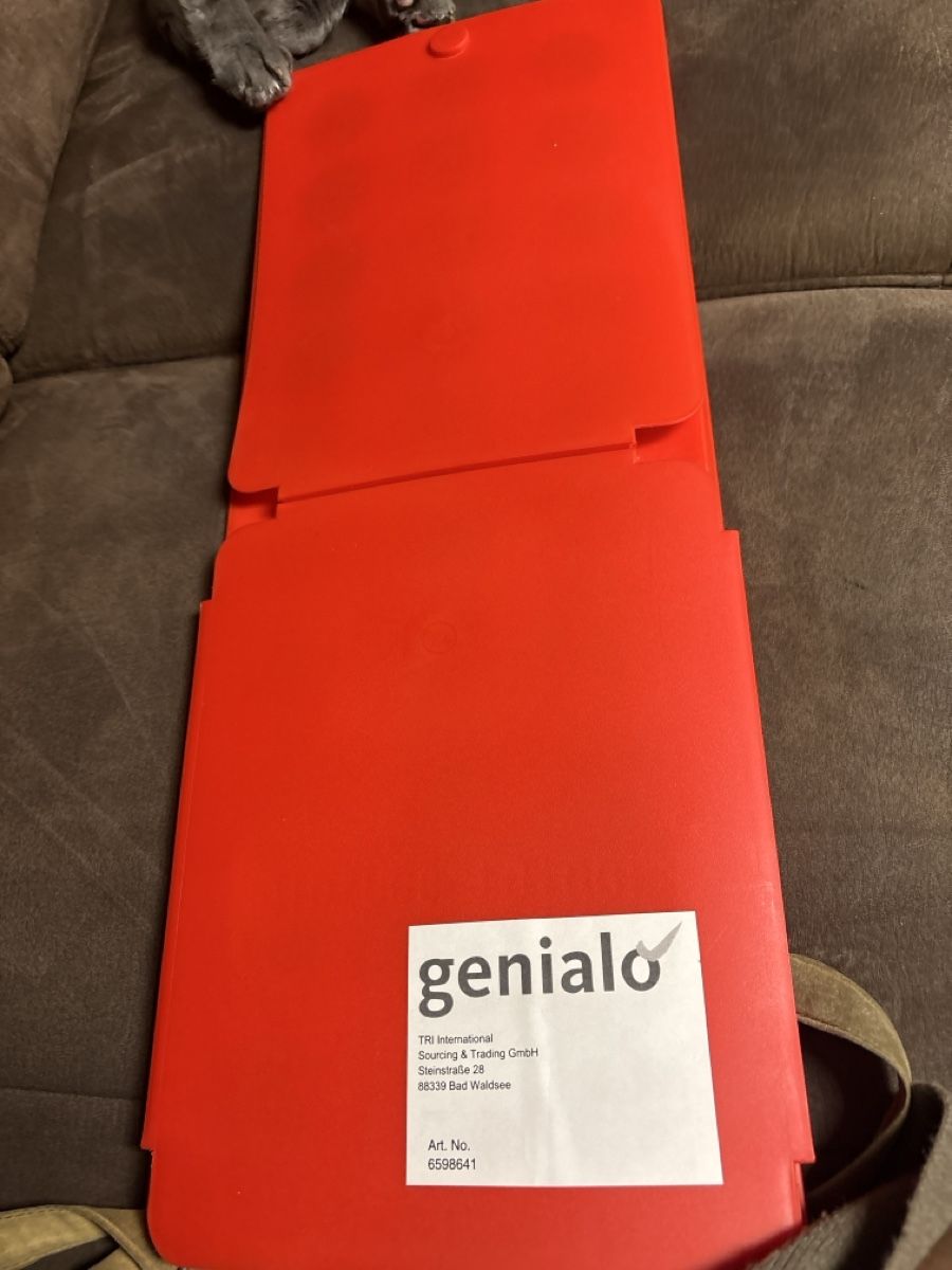 Bügelbretter: Planche de pliage Genialo- Neuve - – Neu (gemäss Beschreibung) aus Evionnaz von roh_l5yz