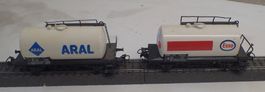 Märklin H0 - 2 x DB Kesselwagen 2-achs. ARAL & ESSO