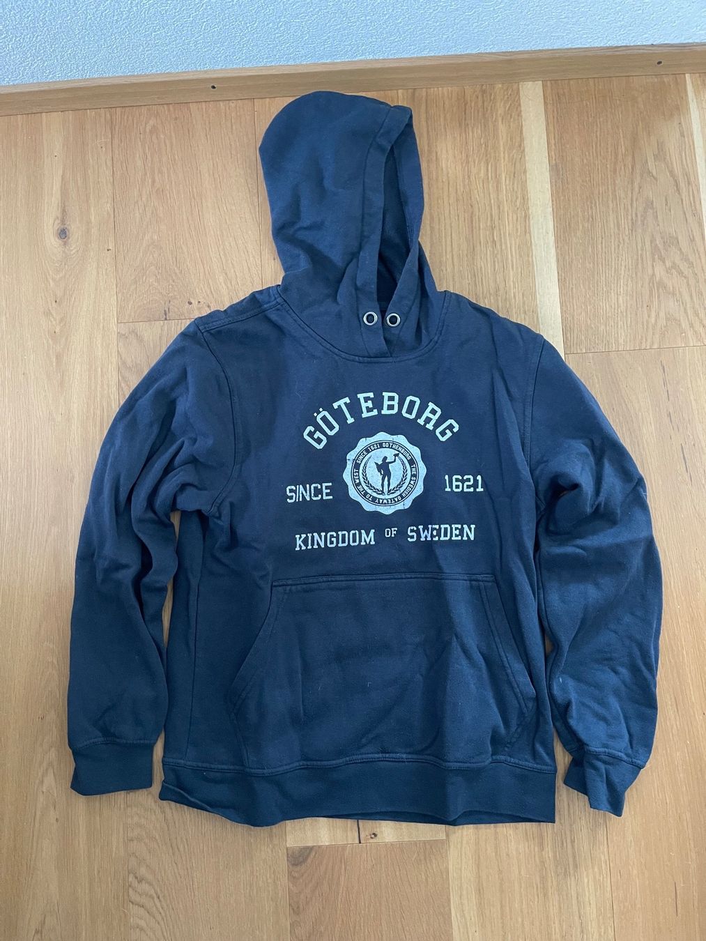 Maglioni & Felpe: Göteborg Hoodie Grösse M – Usato da Aedermannsdorf venduto da Molinero_
