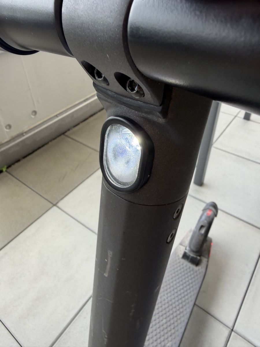 Segway Kickboard: Segway Ninebot ES2 – D'occasion à Rheineck par Gallus94 4