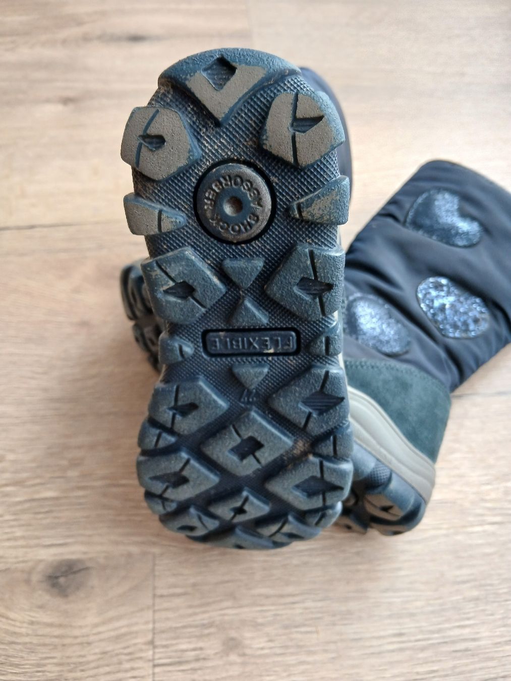 Chaussures garçon: winterstiefel – D'occasion à Bäretswil par Dunja1985 2