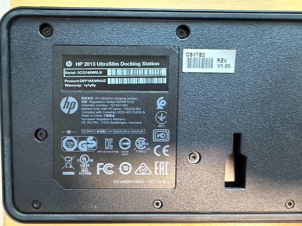 Docking station: HP 2013 UltraSlim Dockingstation (D9Y19AV) – D'occasion à Fürigen par adpe 3
