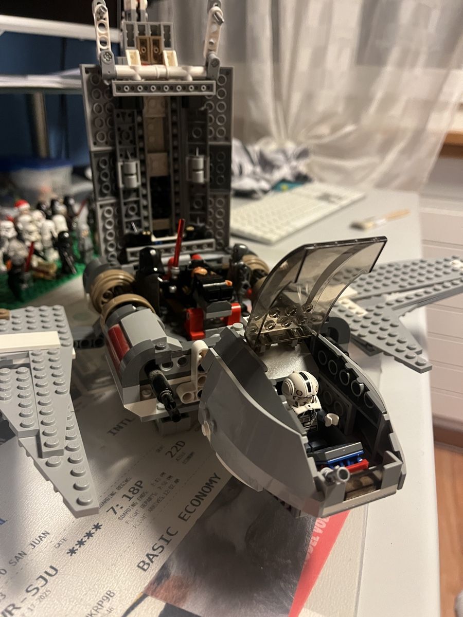 Lego Baukästen: Lego Star Wars 8096 Palpatines Shuttle – Gebraucht aus Roggwil BE von NYRF