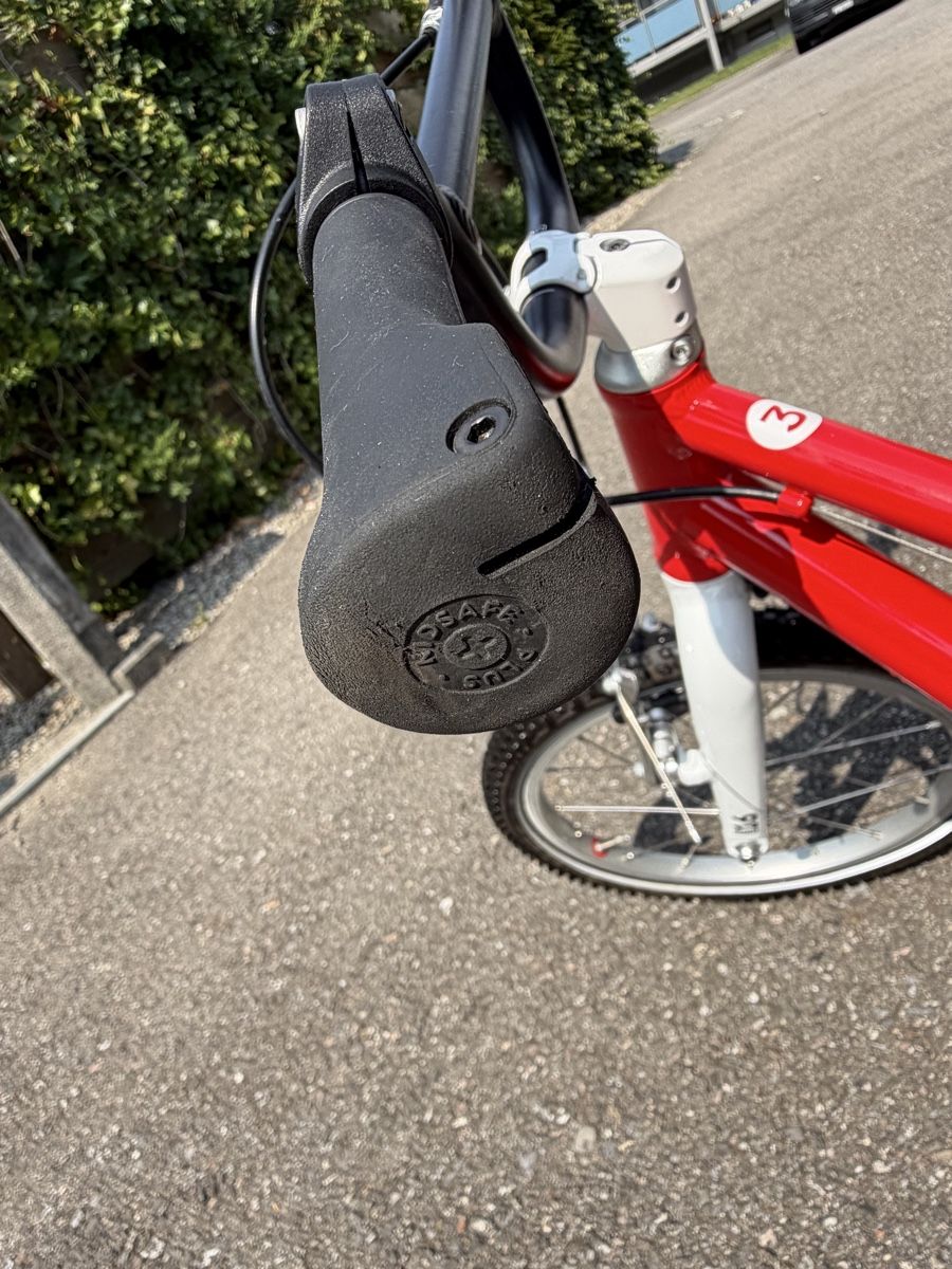 Woom Biciclette: Woom 3 Go Automatic rot – Usato da Baar venduto da Bavi8 3