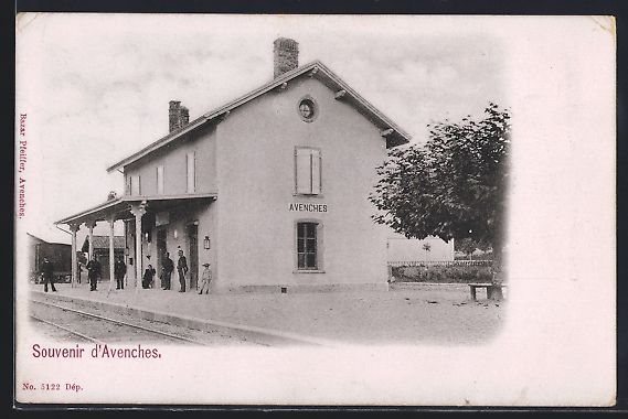 Cartoline postali: AK Avenches, Bahnhof mit Bahnsteig – Usato da Berlin venduto da bartko-reher