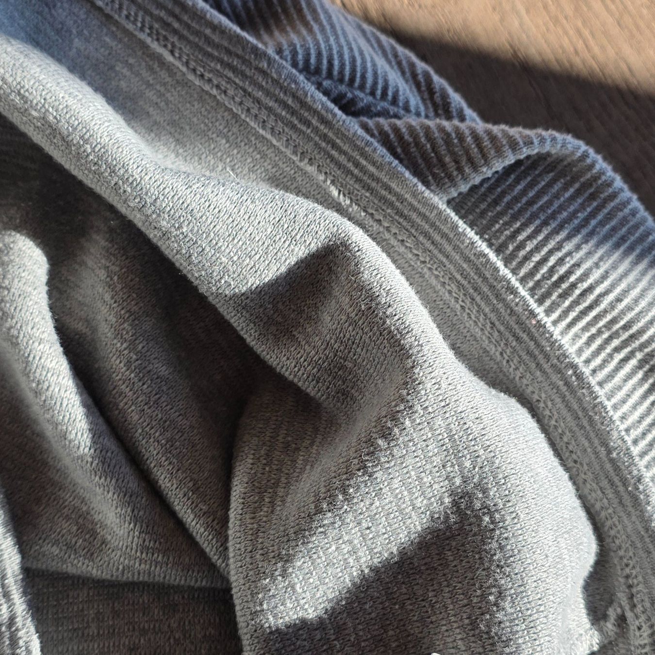 Zara Maglioni & Felpe: 🐸 ZARA MEN PULLOVER M GRAU QUERGERIPPT – Usato da Môtier (Vully) venduto da Frogs 6