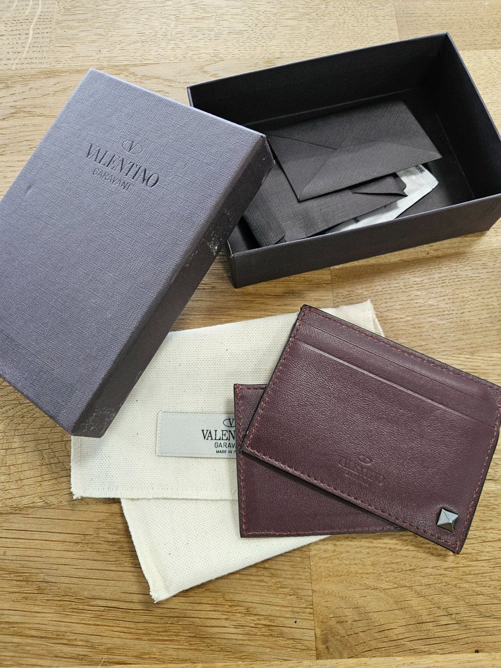 Valentino Portafogli: VALENTINO Garavani Card Holder – Nuovo (secondo la descrizione) da Oftringen venduto da diesel077