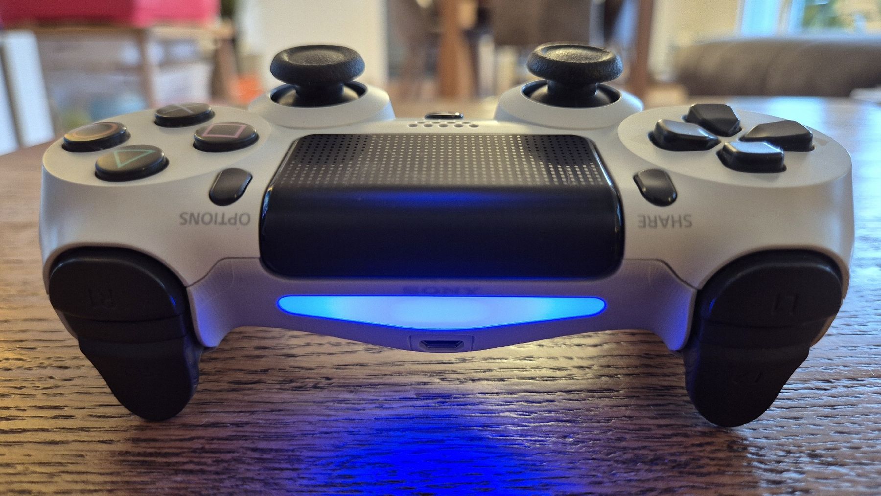 Sony Controller: Sony PS4 DualShock 4 Controller Weiss V2 – Nuovo (secondo la descrizione) da Au SG venduto da AlenCompany 1