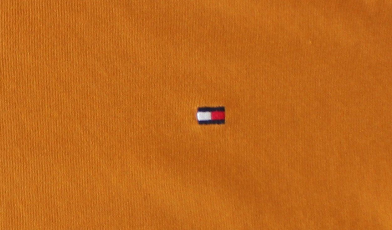 Tommy Hilfiger T-Shirts: T-Shirt Tommy Hilfiger     t. M – Neu (gemäss Beschreibung) aus Peseux von Gilloss 2