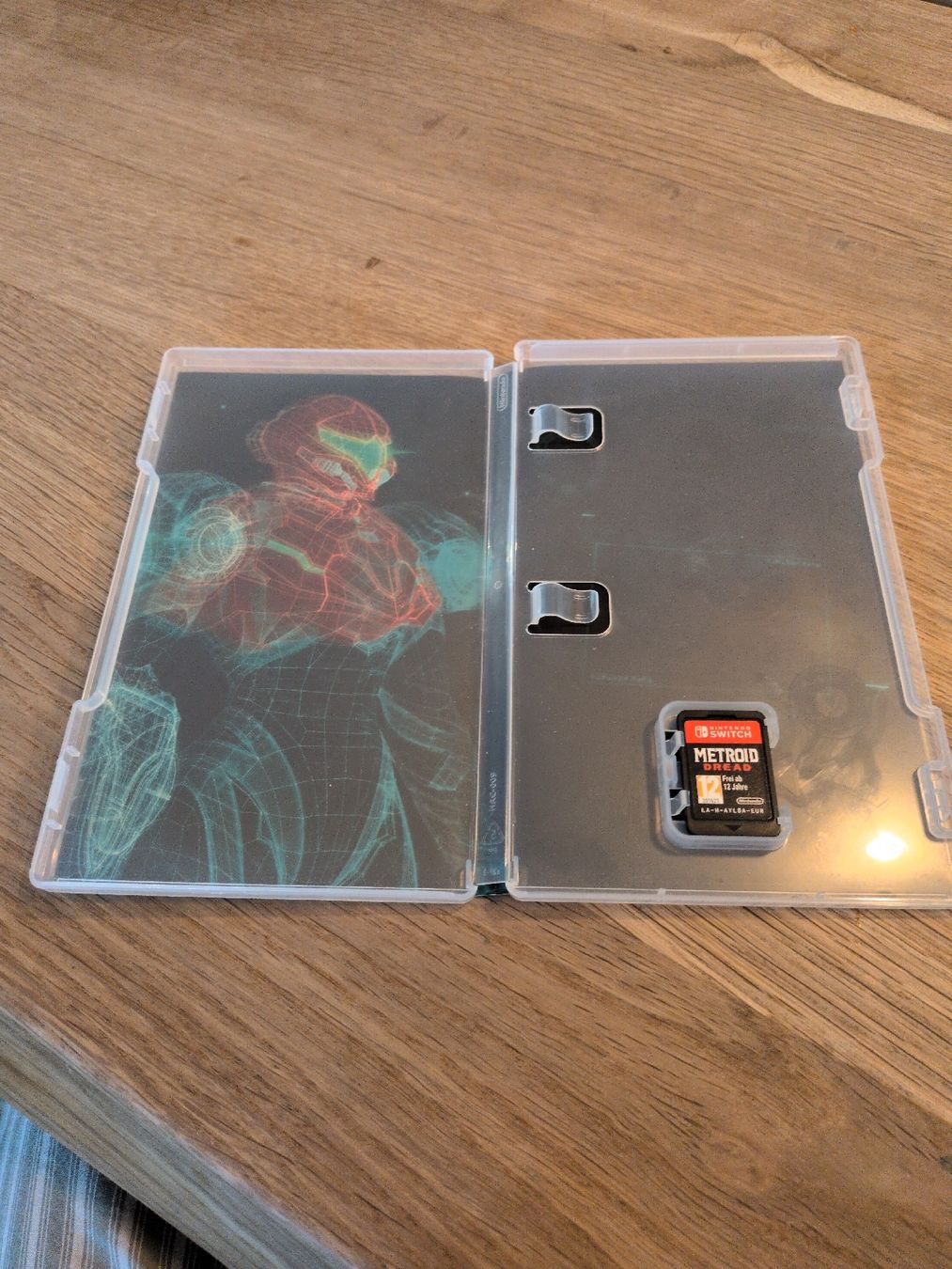 Nintendo Spiele: Nintendo Switch Spiel Metroid Dread – Gebraucht aus Landquart von Ben_Polecat 2