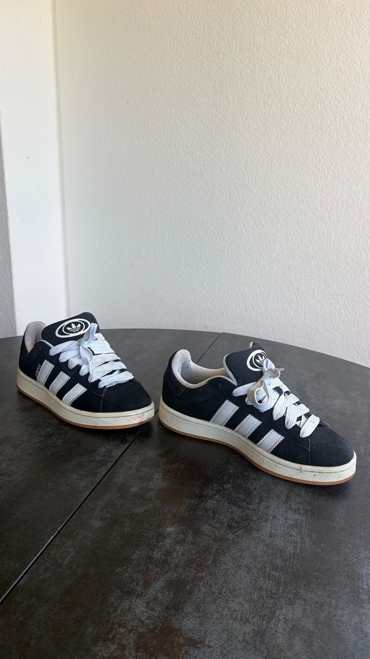 Adidas Herrenschuhe: Adidas Campus Schwarz Weiss Sneaker Gr. 42 – Gebraucht aus Zürich von mat_bcg2 1