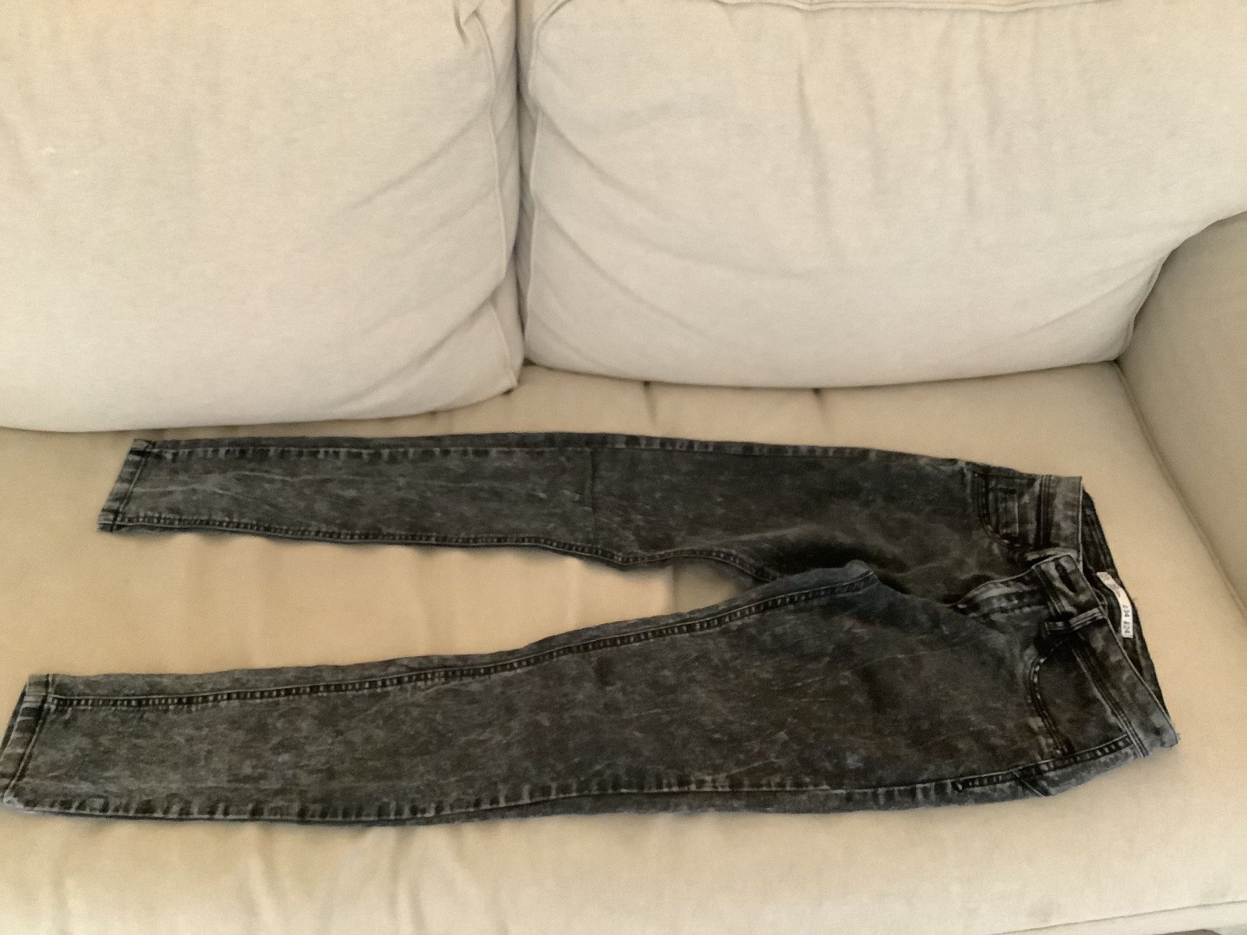 Jeans: Black jeans woman size 34 – Usato da Zürich venduto da eli_685m 1