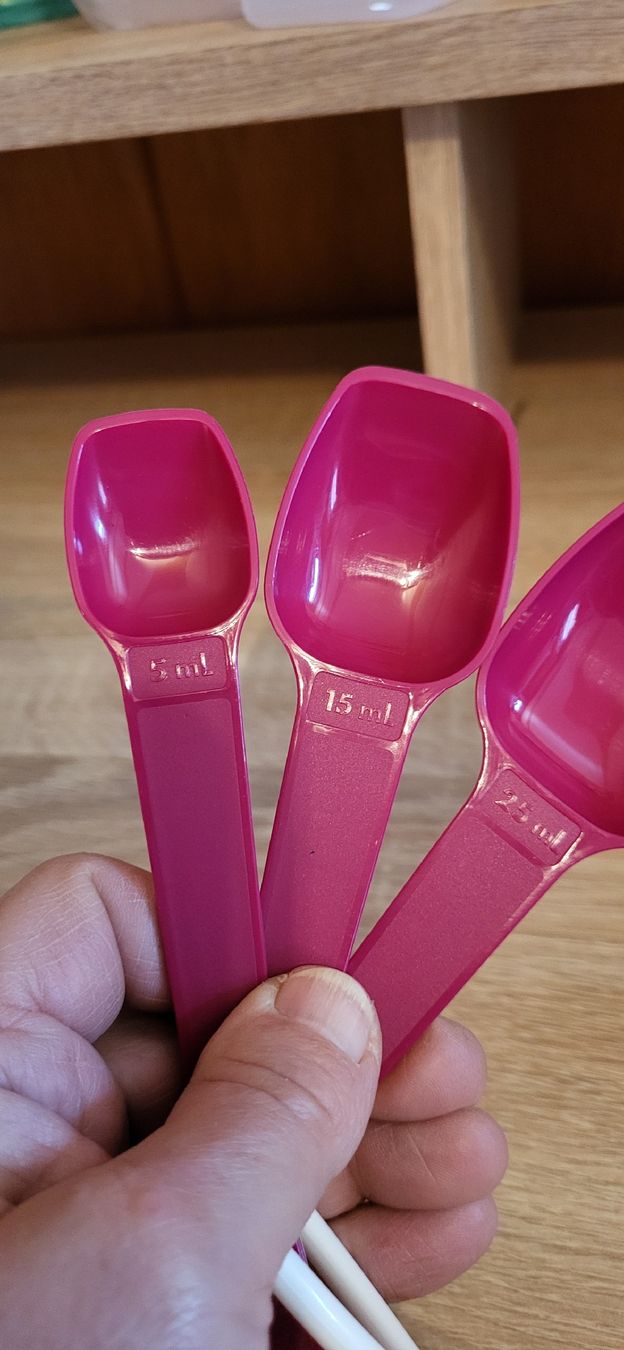 Tupperware Löffel: Tupper Messlöffel von 1,2,5,15 und 25 ml – Neu (gemäss Beschreibung) aus Schweizersholz von fuchs06 3