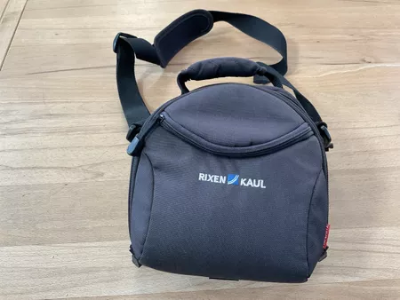 Lenkertasche Rixen Kaul Klickfix schwarz mit Regenhülle