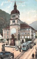 Altdorf (UR) – Telldenkmal mit historischem Tram