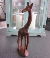 Mid Century Holzfigur Giraffe aus Teakholz, H=30cm