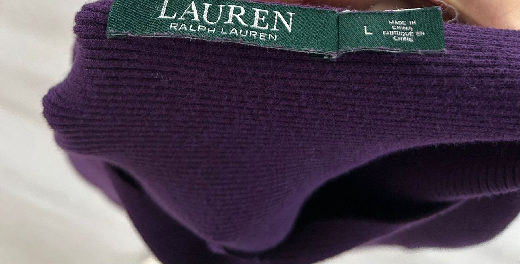 Ralph Lauren Maglioni & Felpe: Ralph Lauren Plum Knit Top, Size L – Usato da Kilchberg ZH venduto da Thrift_Shop 4