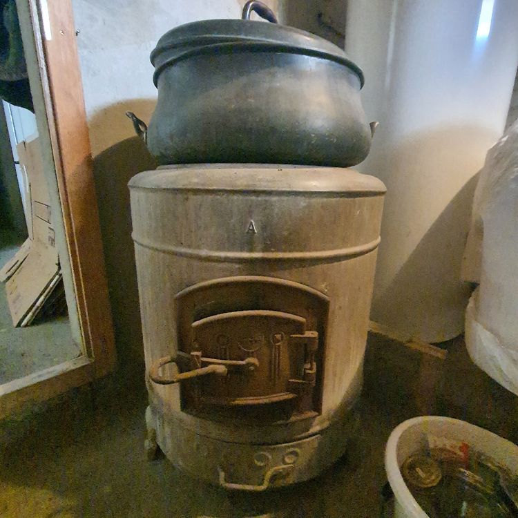 Lessiveuse ou romaine ancienne en cuivre. Zug (Gebraucht) in DUGNY ...