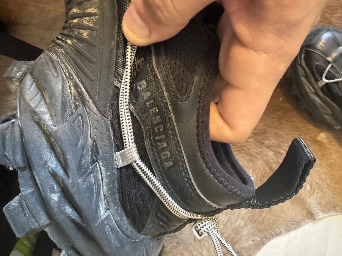 Balenciaga Scarpe da uomo: Balenciaga hiker sneakers size 43 – Usato da Zürich venduto da bybyreza 4